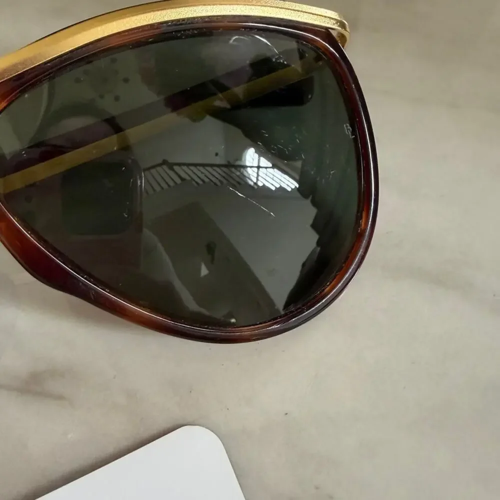 Ray-Ban good there